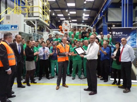 FPK  receives the JLR Q award from Jaguar Land Rover