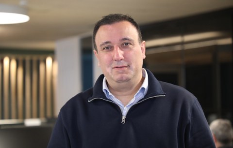“Los procesos de relevo generacional no deben afectar a la actividad de la empresa”