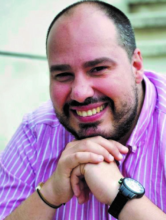 ANTONIO PAMPLIEGA.jpg
