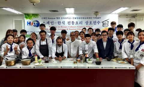 BCC firma un convenio con Corea Culinary Officer College, centro de formación de referencia en el país