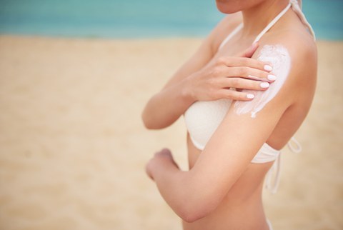 Cómo elegir la mejor crema solar para tu piel este verano
