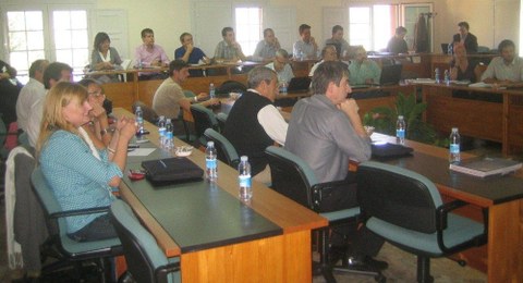 Compartiendo experiencias sobre los procesos de emprendimiento de nuevos negocios
