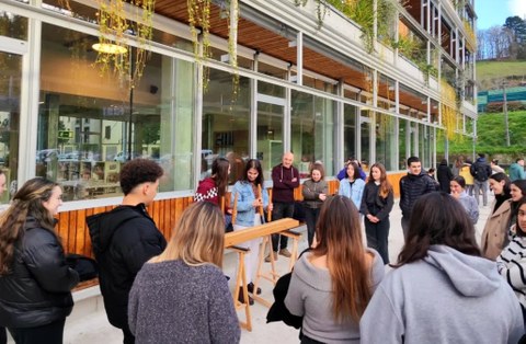Con motivo de la Korrika, estudiantes de la Facultad de Humanidades y Ciencias de la Educación organizan decenas de actos
