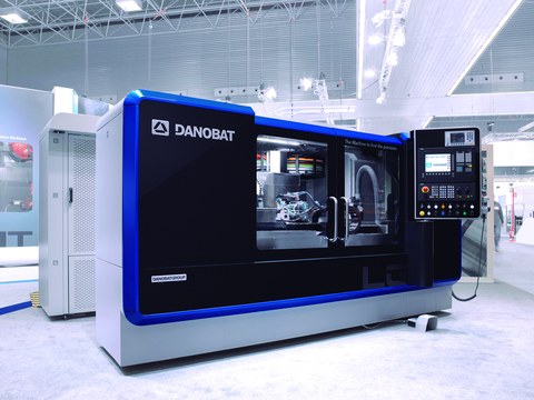 DANOBAT presenta una máquina de altas prestaciones en la Feria INTEC, en Alemania
