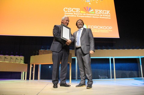El Consejo Superior de Cooperativas de Euskadi se suma a la Sinfonía Cooperativa