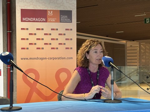 "El cooperativismo plantea soluciones diferentes para problemas empresariales similares, porque sitúa a la persona en el centro"