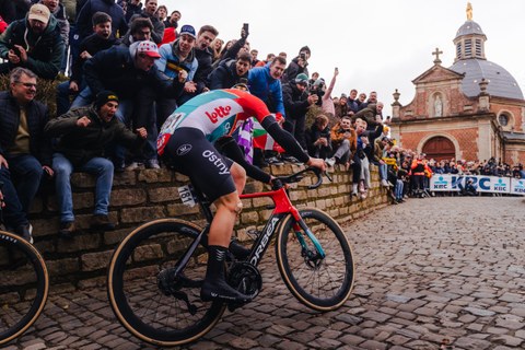 El desarrollo del material para las clásicas, en “Seeking Excellence: Cobbles”