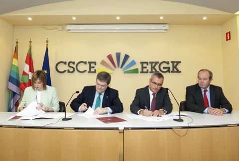 El Gobierno Vasco y el movimiento cooperativo vasco firman un acuerdo de colaboración