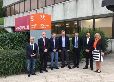 El presidente de Canarias visita MONDRAGON