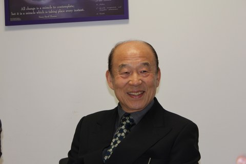 El presidente del Centro de Estudios de Derechos Humanos de la ONU hoy en Mondragon Unibertsitatea 