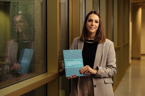 Elena Romeo, primera doctora en Ciencias Gastronómicas