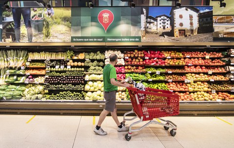 Eroski aumentó un 13% las compras de productos agroalimentarios de navarra en 2022