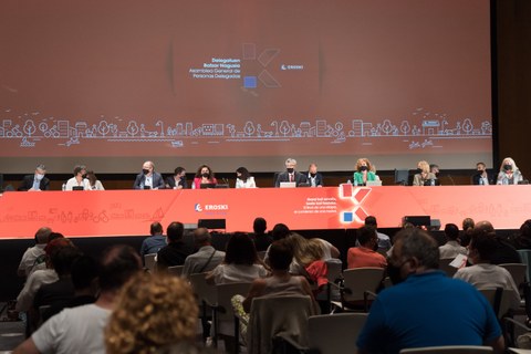 Eroski inicia una nueva etapa y prevé la incorporación de 2.000 nuevos socios en cinco años
