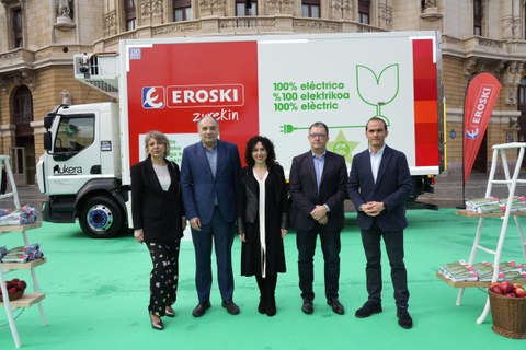 Eroski presenta su camión eléctrico