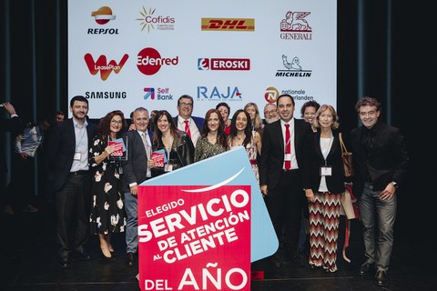 EROSKI recibe por octavo año consecutivo el premio al mejor servicio de atención al cliente