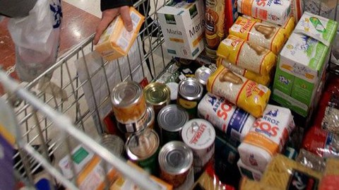 Eroski recoge 4.000 kilos de alimentos para familias necesitadas de Zaragoza