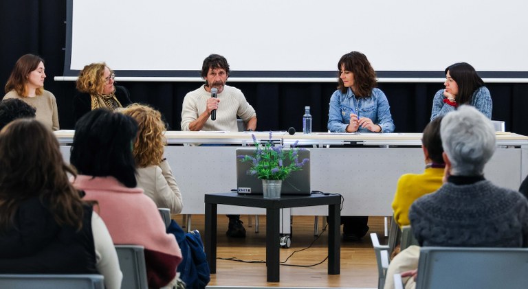 Arizmendi Bizitza betea-23.jpg Arizmendi Bizitza betea-23.jpg
