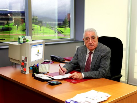 Fallece Javier Mongelos, ex presidente del Consejo General de MONDRAGON