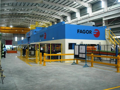 Ford India inaugura una nueva línea de Fagor Arrasate