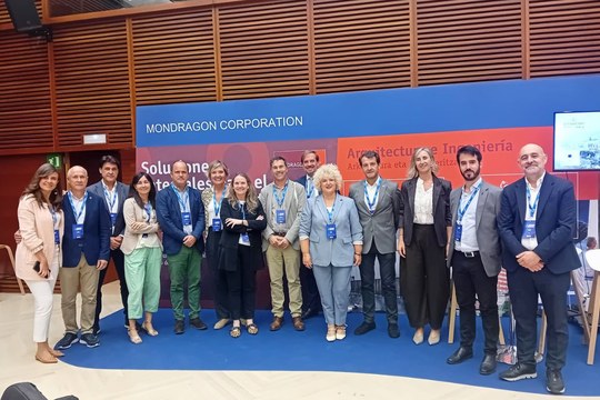 Gran acogida de las soluciones de MONDRAGON en la feria Adinberri Longevity Forum