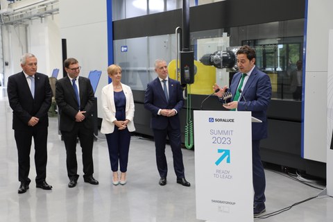 Inauguración de la nueva planta de montaje de SORALUCE