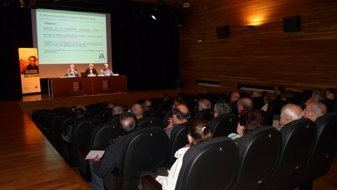 Interesante segunda mesa redonda sobre Don José María Arizmendiarrieta en Aretxabaleta