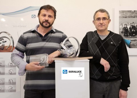 Javier Muro gana el concurso de escultura del 50 aniversario de Soraluce S. Coop.