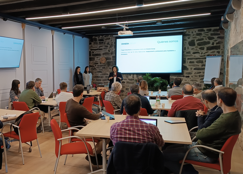 Jornada de Aprendizaje sobre “IoT- Plataformas de Datos”