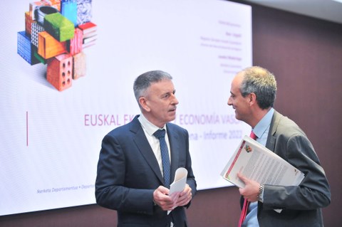 Laboral Kutxa espera que el PIB crezca un 1,6%