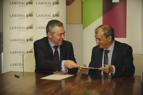 Laboral Kutxa y CEPES renuevan el convenio para financiar a las empresas de Economía Social