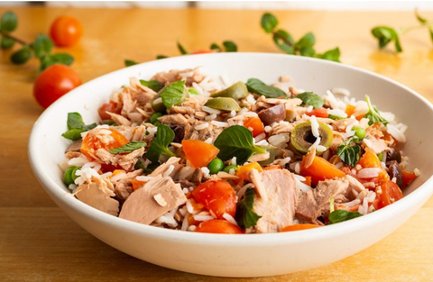 Las ensaladas frías de arroz imprescindibles para el verano