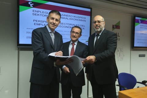 Las industrias vinculadas al conocimiento y los servicios de proximidad serán palancas para crear empleo