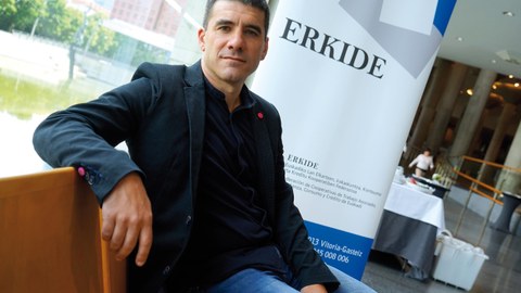 "Las nuevas generaciones piden a las empresas valores muy cercanos a los del cooperativismo"