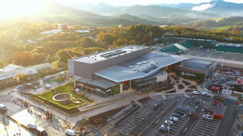 LKS krean participa en la ampliación del Centro Comercial Garbera
