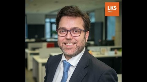 "Los chips serán casi el 20% del despliegue de materiales de un coche en 2030 "