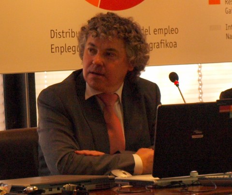 Mikel Orobengoa: "Queremos invitar a la gente a tomar parte en el foro Elkarbide"