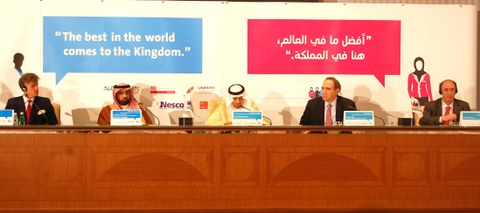 Mondragon Educación Internacional (MEI) firma un contrato de concesión educativa en Arabia Saudita