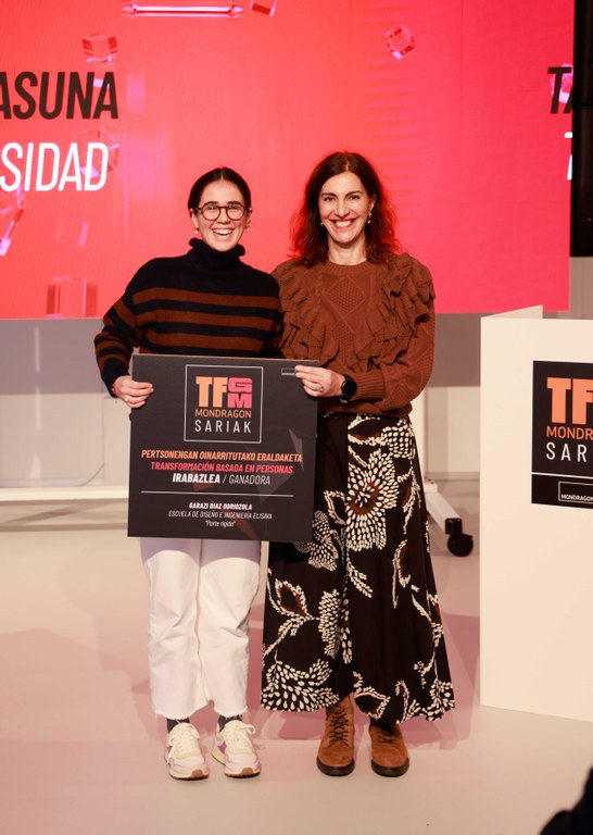 MONDRAGON TFG:TFM_irabazlea pertsonengan.jpg