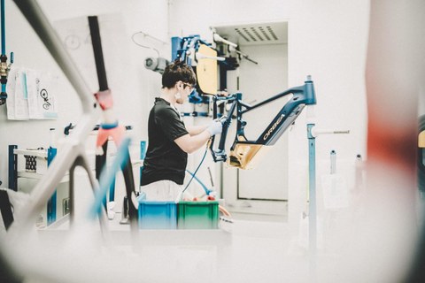 Orbea consolida su proyecto empleando a más de mil personas