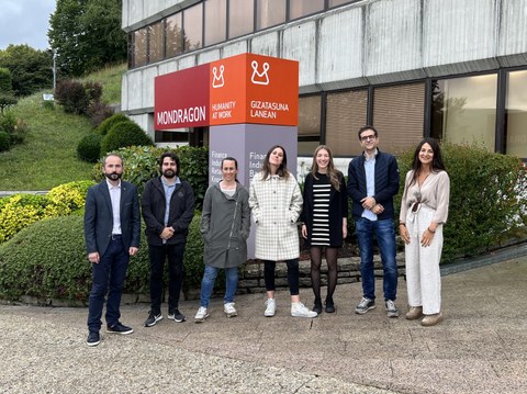 Premio a los mejores proyectos fin de carrera en euskera