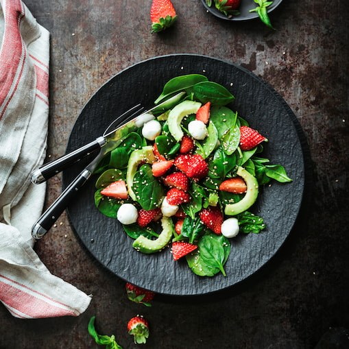 EnsaladadeFresasyMozarella-ALTA-1-1.jpeg EnsaladadeFresasyMozarella-ALTA-1-1.jpeg