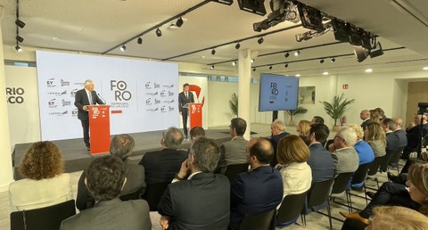 Ucín pone en valor el cooperativismo al señalar que “ha contribuido a crear una de las sociedades más igualitarias de Europa”