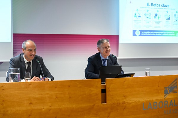 URGOITI+MADARIAGA (2).jpg URGOITI+MADARIAGA (2).jpg