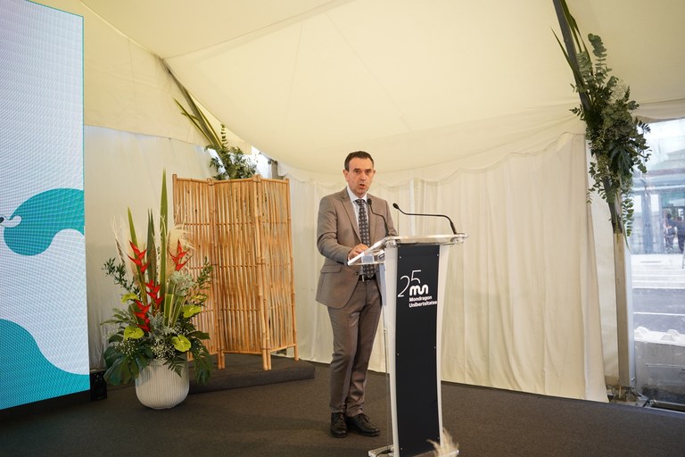 Vicente Atxa.JPG