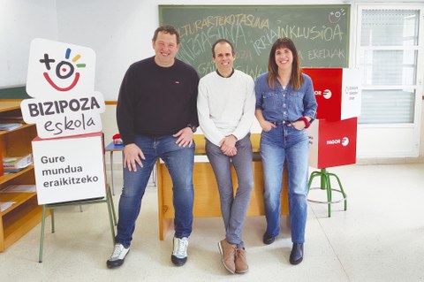 ‘Bizipoza Eskola’ zabalduko dute Debagoienean, Bizipoza eta Fagorren arteko hitzarmenari esker