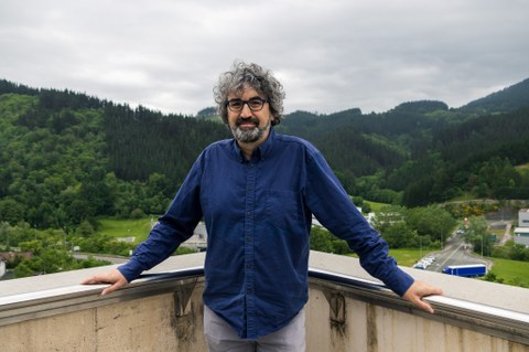 “Adimen artifizialaren esparruan ezagutza duten pertsona gehiago behar ditugu”