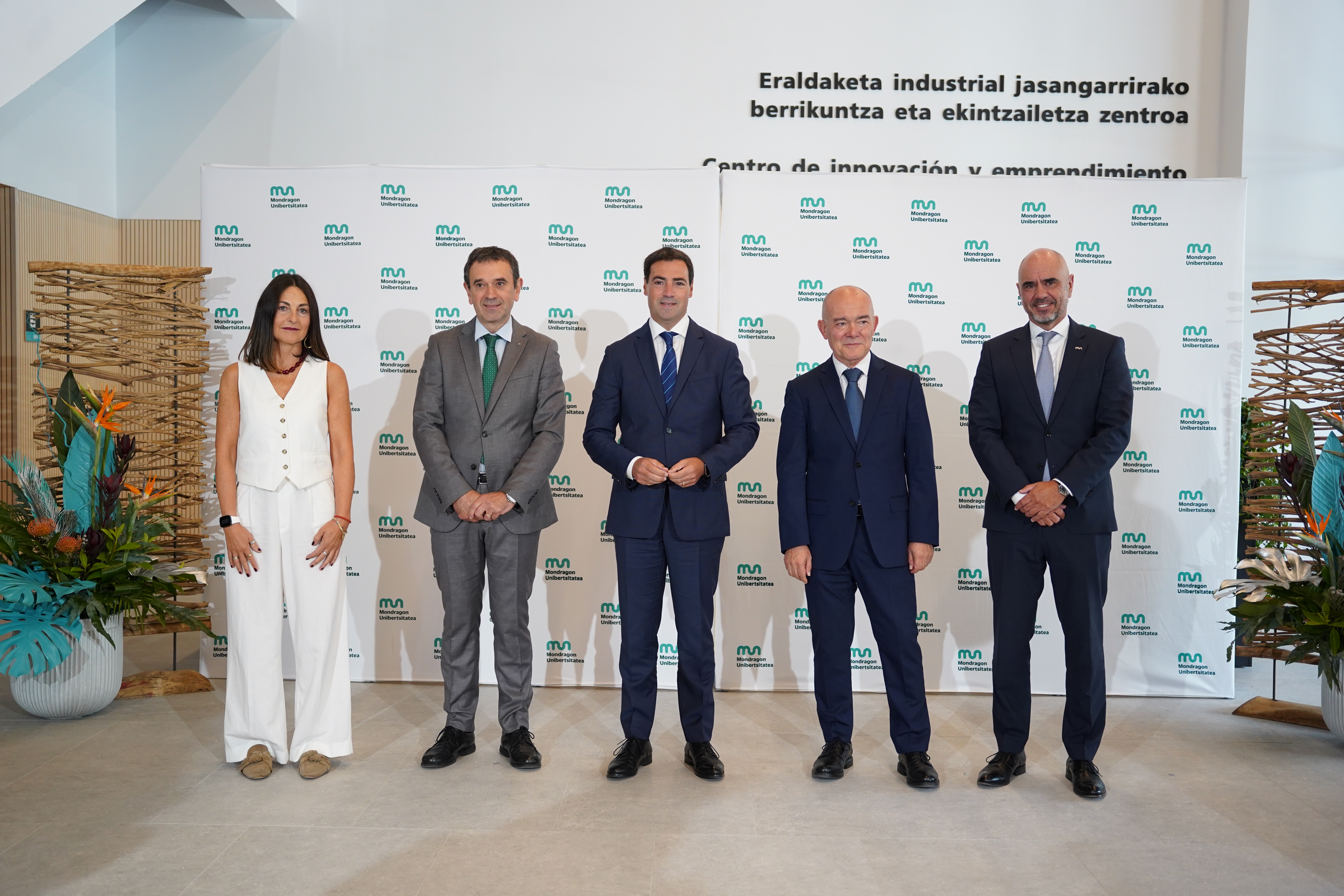 Abian da 2024-2025 ikasturtea Mondragon Unibertsitatean — TU Lankide ...
