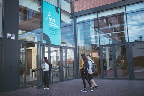 'Adimen artifizialaren erabilera etikoa hezkuntzan' aztergai nazioarteko jardunaldian Bilbao AS Fabriken