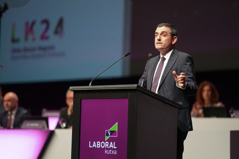 Adolfo Plaza: «Gure entitatearen asmoa da gizartearentzako aurrerapen bateratua lortzea, inor atzean utzi gabe»