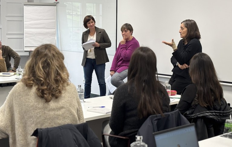 Arratibel & Uranga .jpg Arratibel & Uranga .jpg